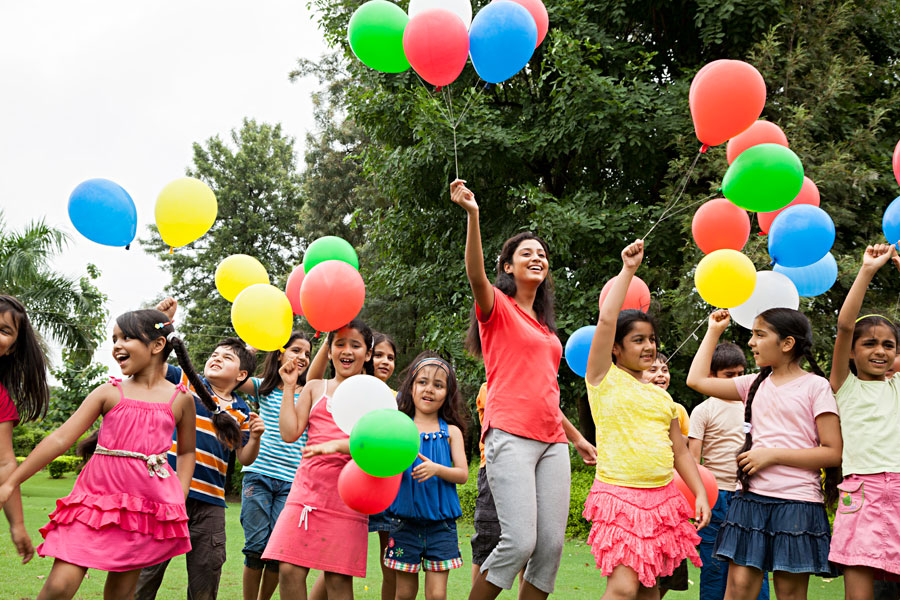 Teacher planning an educational tour with students